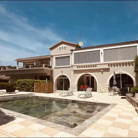 Villa Moun Oustaou